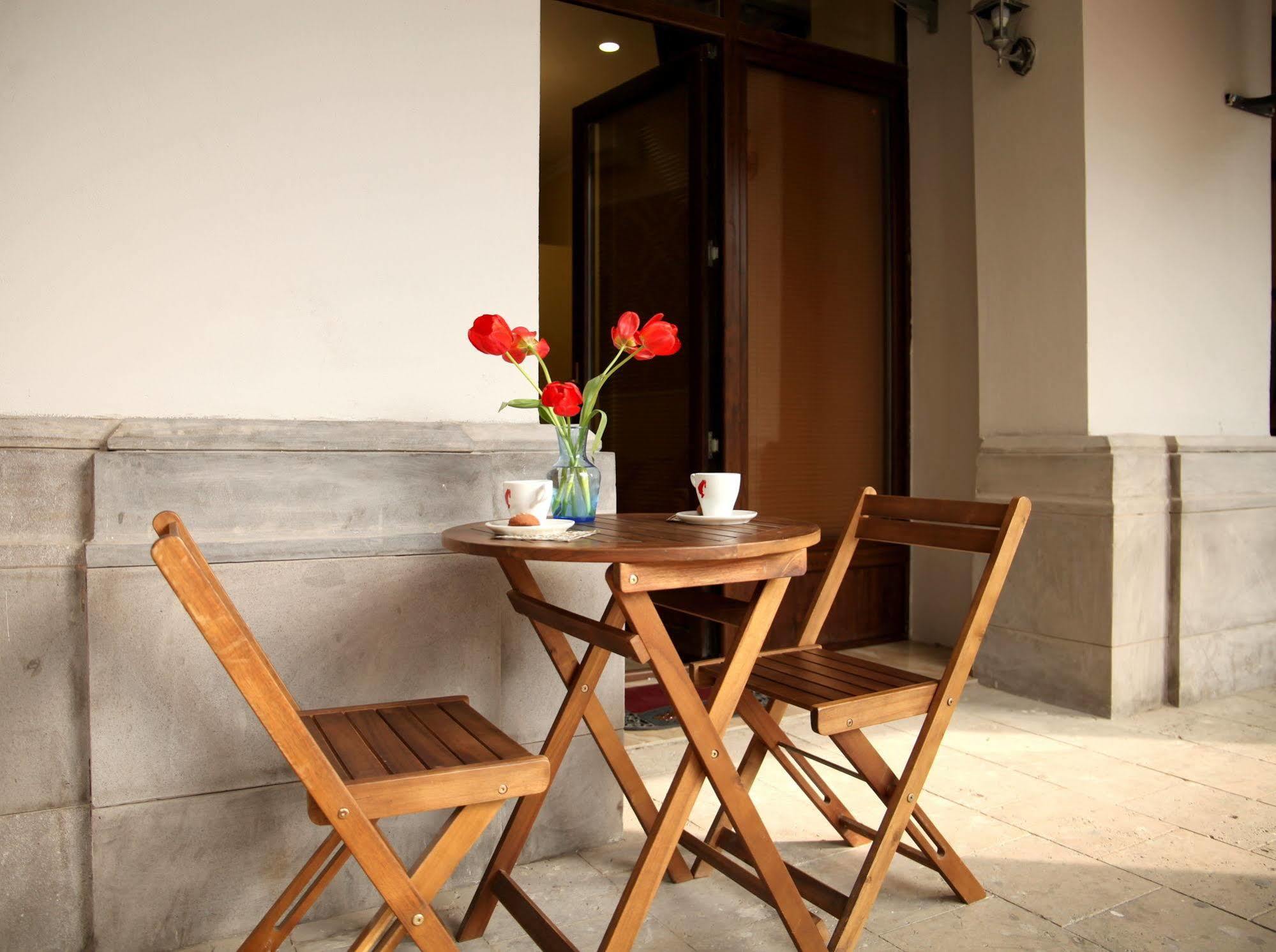 Onegin Rooms Tbilisi Exterior photo